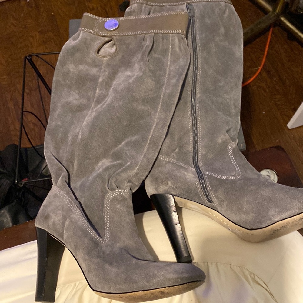 Michael kors gray suede boots